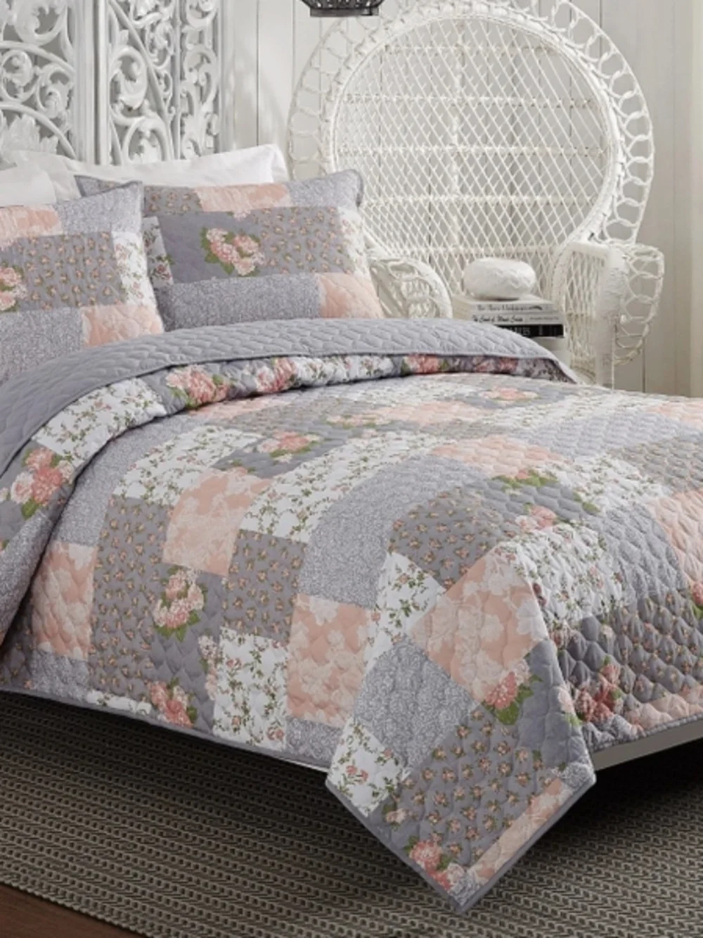 Cottage Floral Patchwork Gray Pink Printed King Quilt Set English Garden